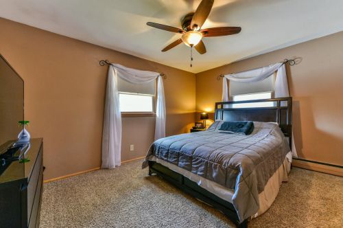 7143 98, Milwaukee WI exterior