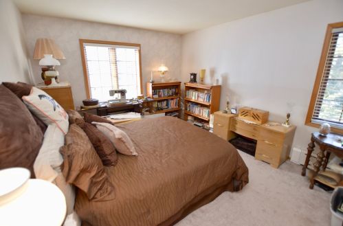 3822 Barreville Rd, Bull Valley IL 60012-2162 exterior