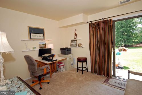 149 Wyndham Pl, Trenton NJ 08691-3130 exterior