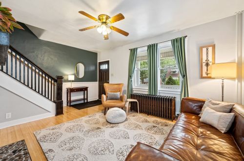 4128 Gladstone St, Pittsburgh PA 15207-1424 exterior