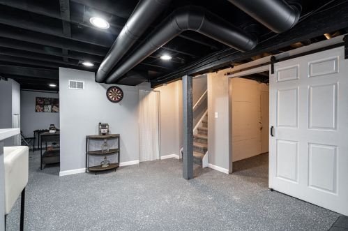 5946 40th St, Milwaukee WI  53209-3923 exterior