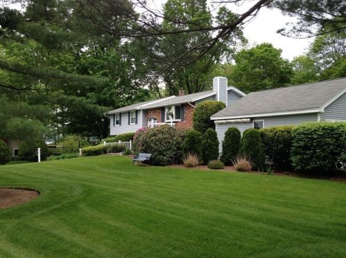 56 Reservoir Dr, Danvers, MA 01923-1255