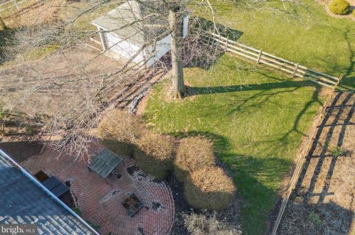 327 Highland Rd, Pottstown PA  19464-4407 exterior