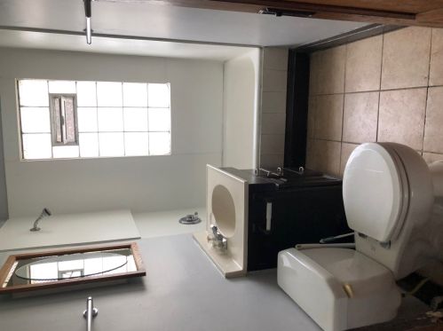 1559 70th St, Milwaukee, WI 53214-4821