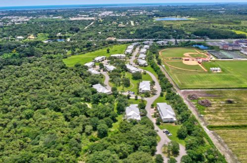 3940 Sabal, Fort Pierce FL 34981-5117 exterior