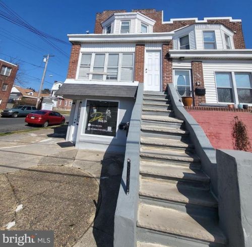 601 Magee Ave, Philadelphia PA  19111-4715 exterior