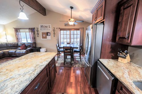 3840 Getchell Rd, Duluth MN 55811-1754 exterior