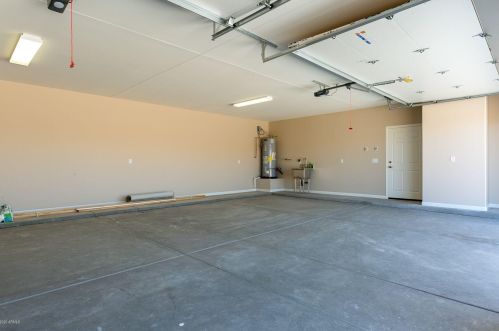 42510 10 Ave, Phoenix AZ 85086-0934 exterior