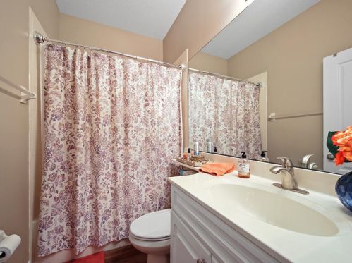 10611 Academic Way, Fort Pierce FL 34987-2348 exterior