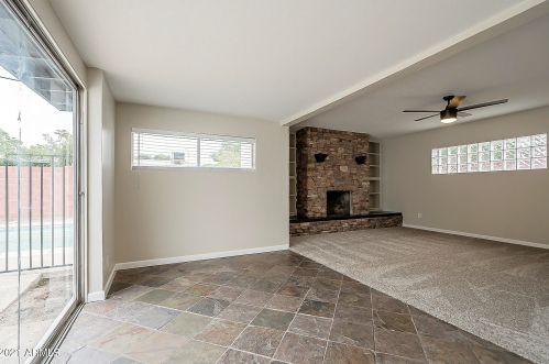 7020 12 St, Phoenix AZ 85086-4800 exterior