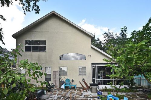 800 Wayne Ave, Altamonte Springs FL 32701-6404 exterior