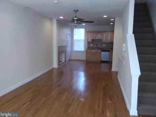 522 4th St, Philadelphia PA  19123-0041 exterior