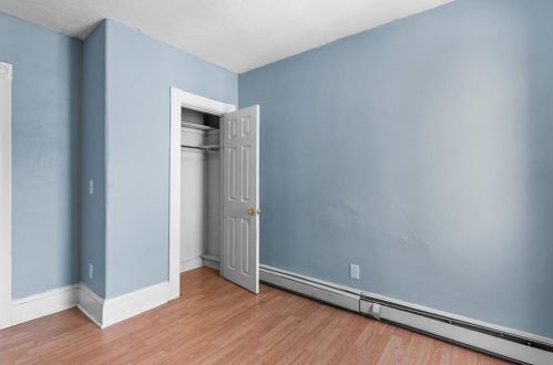 22 Dean St, Woonsocket RI  02895-1314 exterior