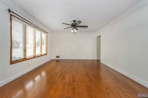 772 Morton St, East Rutherford NJ 07073-1609 exterior