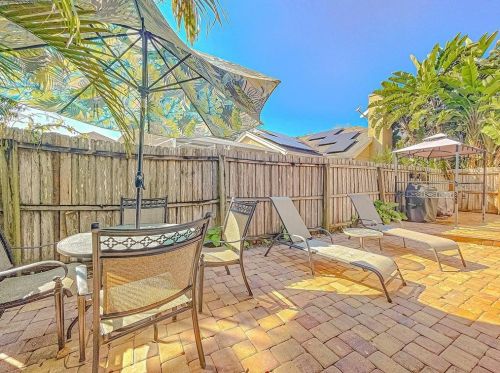 8534 Black Mesa Dr, Orlando FL 32829-8759 exterior