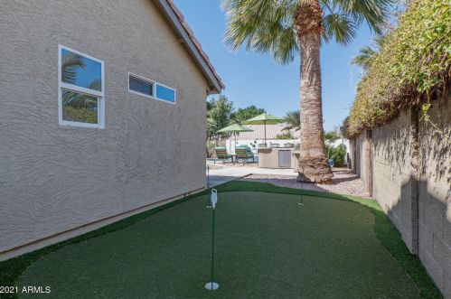 232 Sycamore Pl, Chandler AZ 85286-6824 exterior