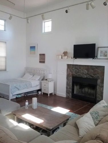 1070 Miles St, Tucson AZ 85719-6140 exterior