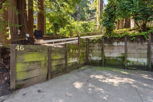 46 Molino Ave, Mill Valley CA 94941-2689 exterior