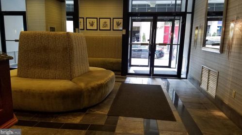 2101 Chestnut St, Philadelphia PA  19103-3197 exterior