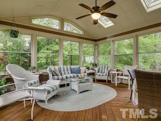 113 Forest Brook Dr, Cary NC  27519-5838 exterior