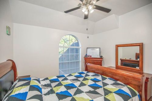 22997 Ridgemoor Est Ct, Conroe TX exterior