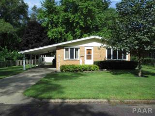 507 Manor St, Pekin, IL 61554-3015