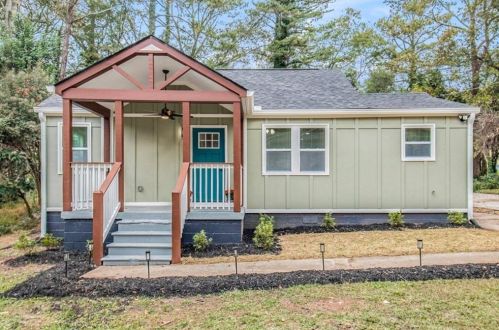 2227 Jernigan Pl, Atlanta, GA 30315-7523