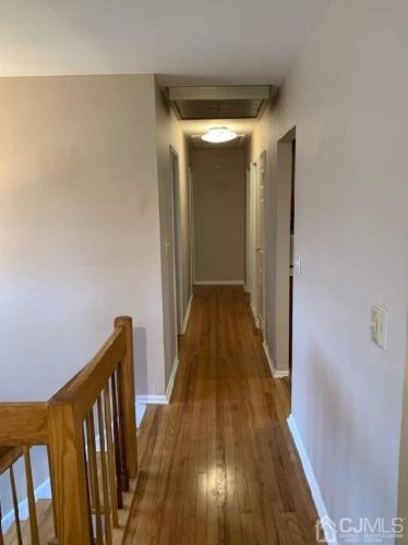 36 Mitchell Ave, Piscataway NJ 08854-5566 exterior