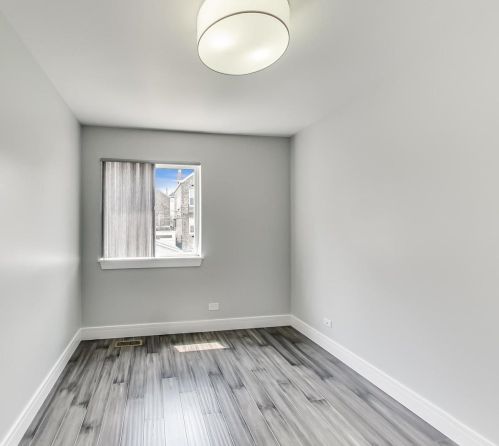 1719 17th St, Chicago IL  60608-1909 exterior