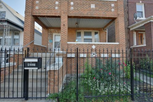 4327 Sacramento, Chicago IL 60655-2302 exterior