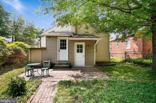 615 Wayne Ave, Silver Spring, MD 20910-5556