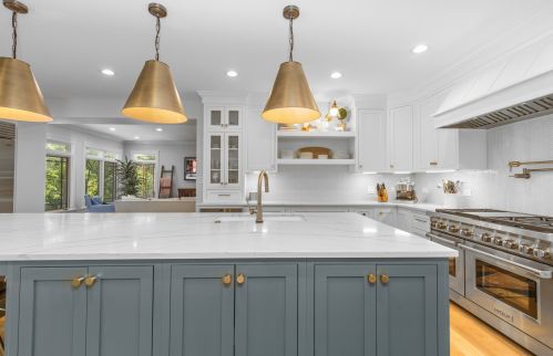 2703 Agatite Ave, Chicago IL 60630-3501 exterior