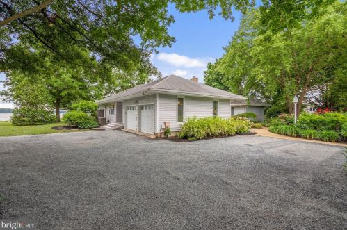 24842 Deepwater Point Dr, Saint Michaels MD 21663-2319 exterior