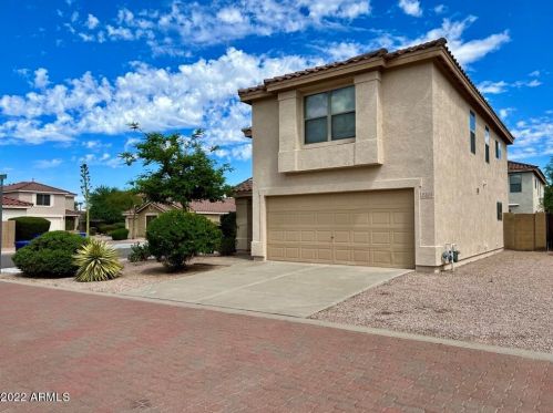 2325 Palm Beach Dr, Chandler AZ  85249-4666 exterior