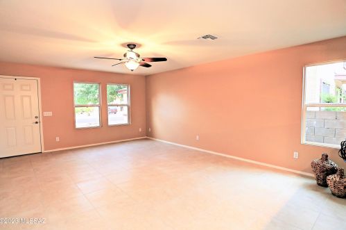 727 Buffalo Grass Dr, Tucson AZ  85755-1792 exterior