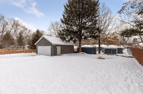 70 Farrell St, Saint Paul MN 55119-5203 exterior