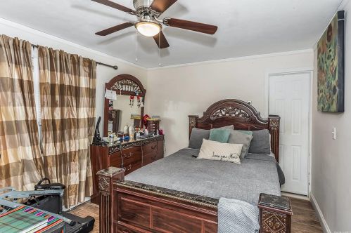 45 4 St, Huntington Station NY 11746-1441 exterior