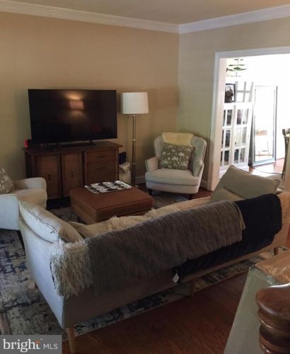 903 Saint Asaph St, Alexandria VA  22314-1531 exterior