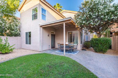 16028 3rd Ave, Phoenix AZ 85023-6282 exterior