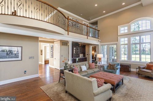 1593 Wrightstown Rd, Upper Makefield PA 18940-2814 exterior