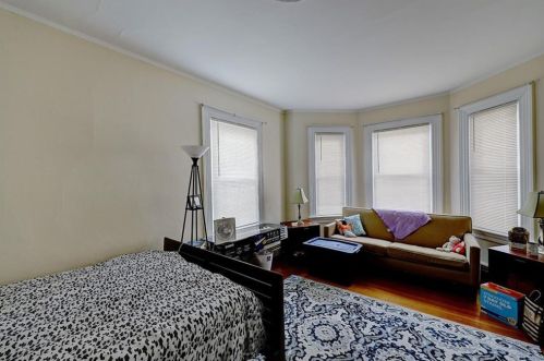 141 Governor St, Providence RI 02906-3058 exterior