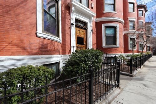 79 Gainsborough St, Boston MA exterior