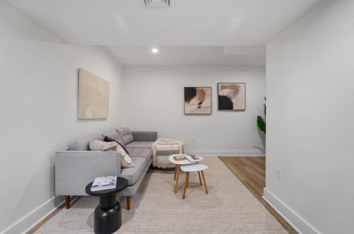 362 8th St, Boston MA 02127-2911 exterior