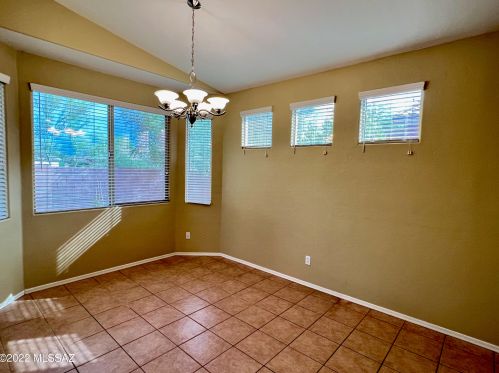 4051 Still Canyon Pass, Tucson AZ  85745-4166 exterior