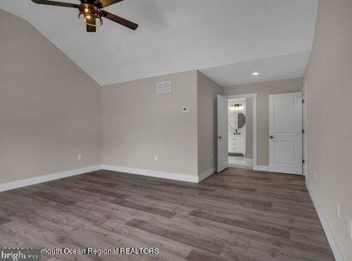 431 Virginia Ave, Berkeley Township NJ 08721-2811 exterior