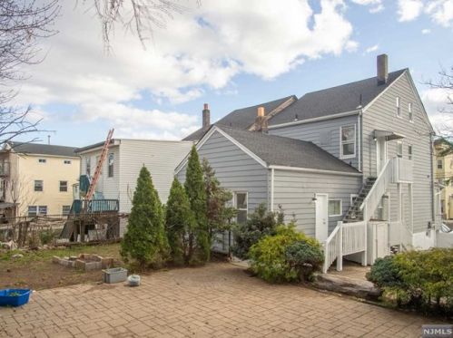 110 Sheridan Ave, Paterson NJ  07502-1952 exterior