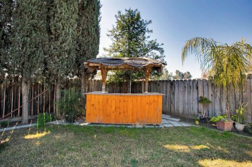 654 Birchwood Way, Turlock CA 95380-5952 exterior