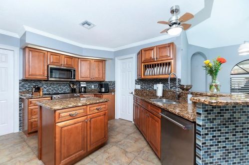 3605 Aruba Ct, Punta Gorda FL 33950-8121 exterior