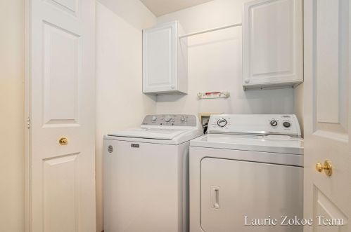 4323 Vly Side Ct, Grand Rapids MI 49525-9690 exterior