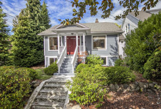 1502 35th St, Seattle WA  98103-8930 exterior